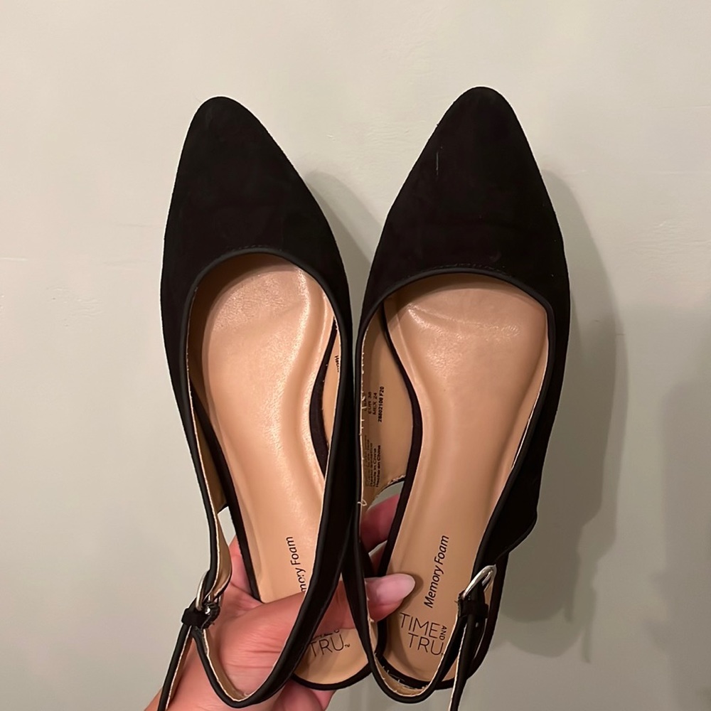 Time & Tru Flats